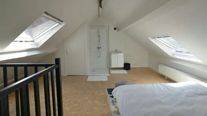 Room for rent in Brussels Etterbeek, Brussels