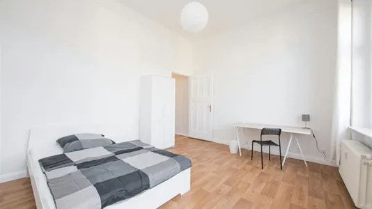 Rooms in Berlin Charlottenburg-Wilmersdorf - photo 1