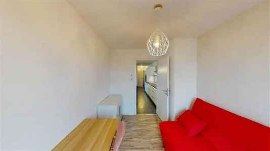 Apartments in Mulhouse - photo 2