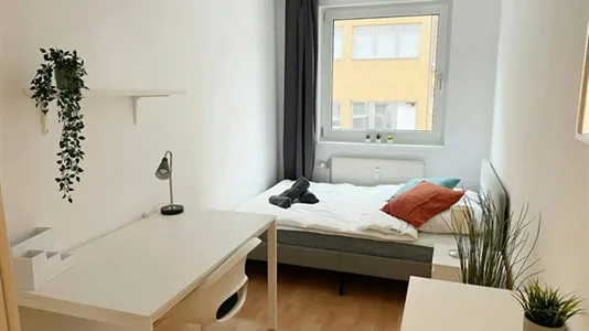 Rooms in Vienna Favoriten - photo 2