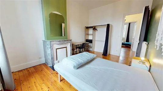 Rooms in Saint-Étienne - photo 1