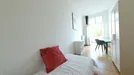 Room for rent, Berlin, &lt;span class=&quot;blurred street&quot; onclick=&quot;ProcessAdRequest(10858679)&quot;&gt;&lt;span class=&quot;hint&quot;&gt;See streetname&lt;/span&gt;[xxxxxxxxxxxxx]&lt;/span&gt;