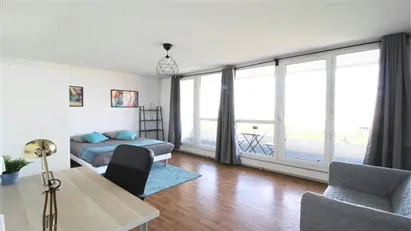 Room for rent in Nanterre, Île-de-France