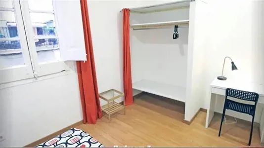 Rooms in Barcelona Ciutat Vella - photo 3