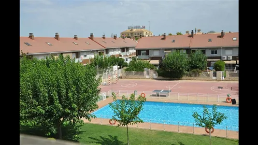 Rooms in Villanueva de Gállego - photo 2