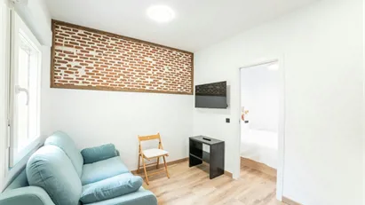 Apartment for rent in Madrid Ciudad Lineal, Madrid