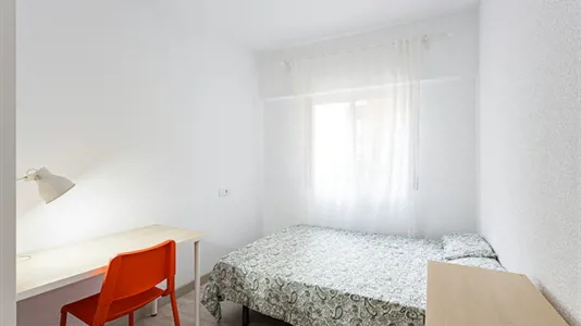 Rooms in Murcia - photo 2