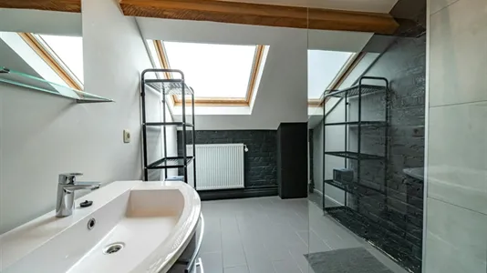 Rooms in Charleroi - photo 3