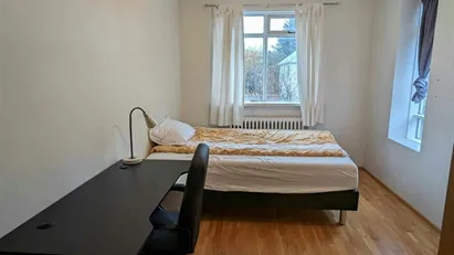 Room for rent in Reykjavík Hlíðar, Reykjavík