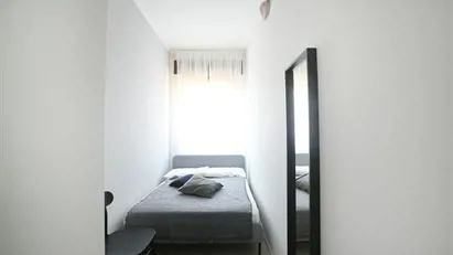 Room for rent in Modena, Emilia-Romagna