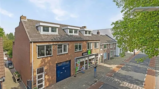 Houses in Tilburg - photo 1