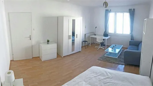 Rooms in Vienna Favoriten - photo 1