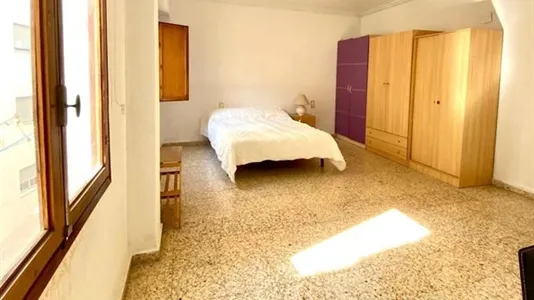 Rooms in Castellón de la Plana/Castelló de la Plana - photo 2