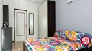 Room for rent, Milano Zona 8 - Fiera, Gallaratese, Quarto Oggiaro, Milan, Via Melchiorre Delfico, Italy