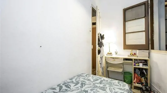 Rooms in Barcelona Eixample - photo 2