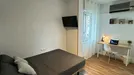 Room for rent, Madrid Retiro, Madrid, &lt;span class=&quot;blurred street&quot; onclick=&quot;ProcessAdRequest(12781600)&quot;&gt;&lt;span class=&quot;hint&quot;&gt;See streetname&lt;/span&gt;[xxxxxxxxxxxxx]&lt;/span&gt;