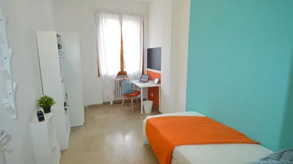 Room for rent in Modena, Emilia-Romagna