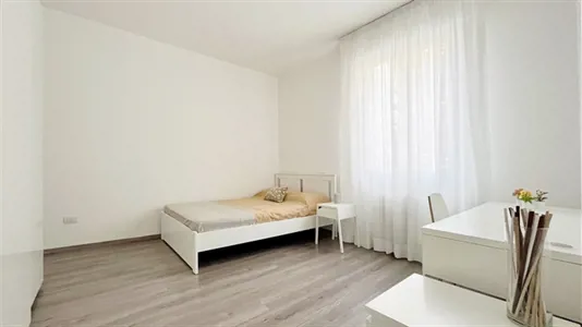 Rooms in Padua - photo 1