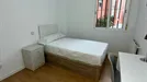 Room for rent, Madrid Moncloa-Aravaca, Madrid, &lt;span class=&quot;blurred street&quot; onclick=&quot;ProcessAdRequest(9700081)&quot;&gt;&lt;span class=&quot;hint&quot;&gt;See streetname&lt;/span&gt;[xxxxxxxxxxxxx]&lt;/span&gt;