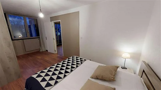 Rooms in Grenoble - photo 2