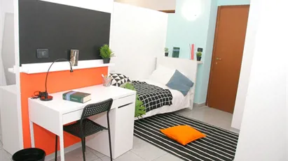 Room for rent in Turin, Piemonte