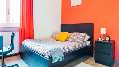 Room for rent in Milano Zona 1 - Centro storico, Milan