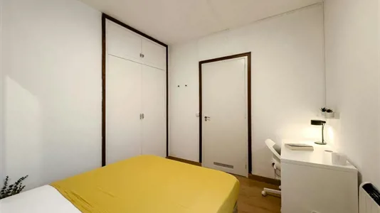 Rooms in Barcelona Eixample - photo 3