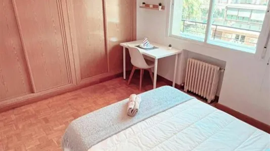 Rooms in Madrid Fuencarral-El Pardo - photo 2