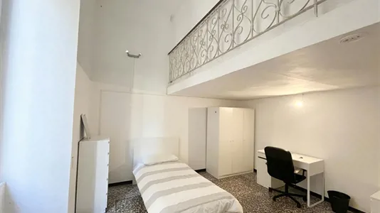 Rooms in Genoa - photo 2