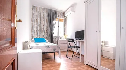 Room for rent in Madrid Carabanchel, Madrid