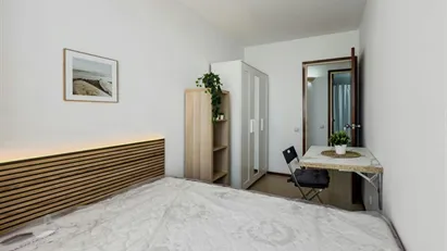 Room for rent in Cornellà de Llobregat, Cataluña Room for rent in Cornellà de Llobregat, Cataluña