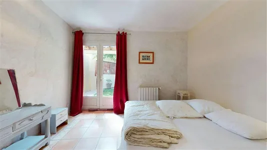 Rooms in Avignon - photo 1