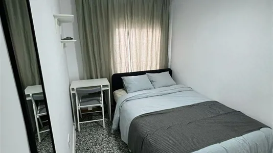 Rooms in Alicante/Alacant - photo 1