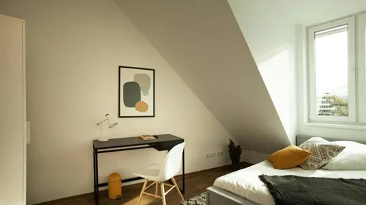 Rooms in Berlin Charlottenburg-Wilmersdorf - photo 2