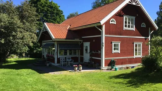 Houses in Tierp - photo 1