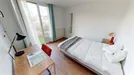 Room for rent, L'Haÿ-les-Roses, Île-de-France, Rue Henri Luisette