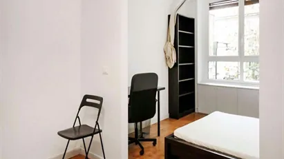 Room for rent in Milano Zona 5 - Vigentino, Chiaravalle, Gratosoglio, Milan Room for rent in Milano Zona 5 - Vigentino, Chiaravalle, Gratosoglio, Milan