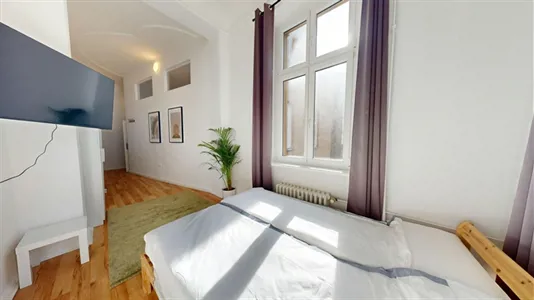 Apartments in Berlin Charlottenburg-Wilmersdorf - photo 3