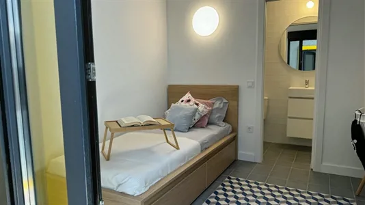 Rooms in Madrid San Blas - photo 1