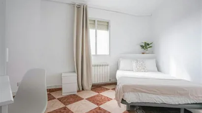 Room for rent in Las Barranquillas, Comunidad de Madrid