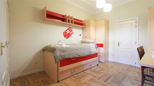 Rooms in Madrid Moncloa-Aravaca - photo 1