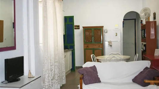 Rooms in El Fontanal - photo 2