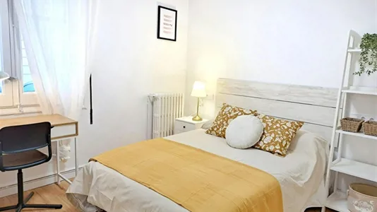 Rooms in Zaragoza - photo 1