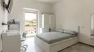 Room for rent, Sassari, Sardegna, Via Alceo Cattalocchino