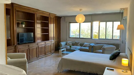 Rooms in Madrid Fuencarral-El Pardo - photo 2