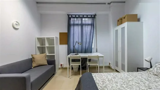 Rooms in Valencia Ciutat Vella - photo 3