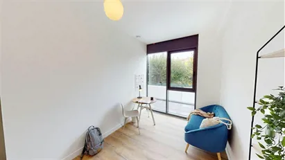 Room for rent in Nanterre, Île-de-France