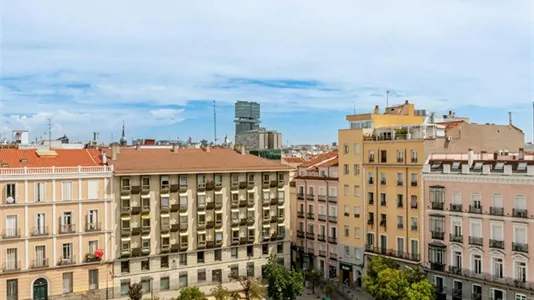 Apartments in Madrid Centro - photo 3