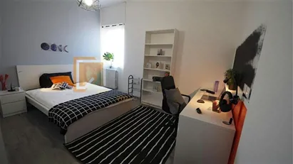 Room for rent in Turin, Piemonte