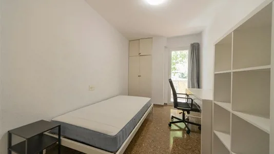 Rooms in Beniferri - photo 1